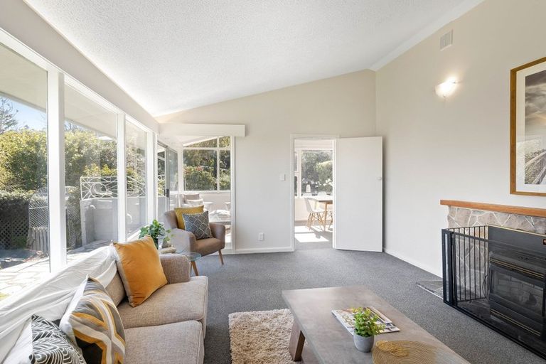 Photo of property in 136 Dyers Pass Road, Cashmere, Christchurch, 8022