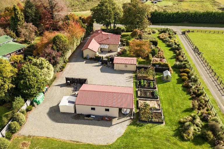 Photo of property in 6 Grange Settlement Road, Temuka, 7920