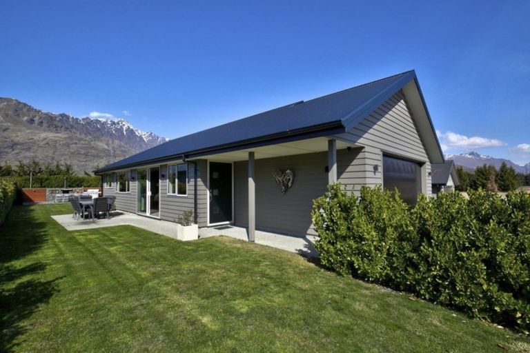 Photo of property in 4 Hanbury Lane, Lower Shotover, Queenstown, 9371