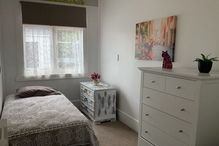 Photo of property in 125a King Street, Hikurangi, 0114