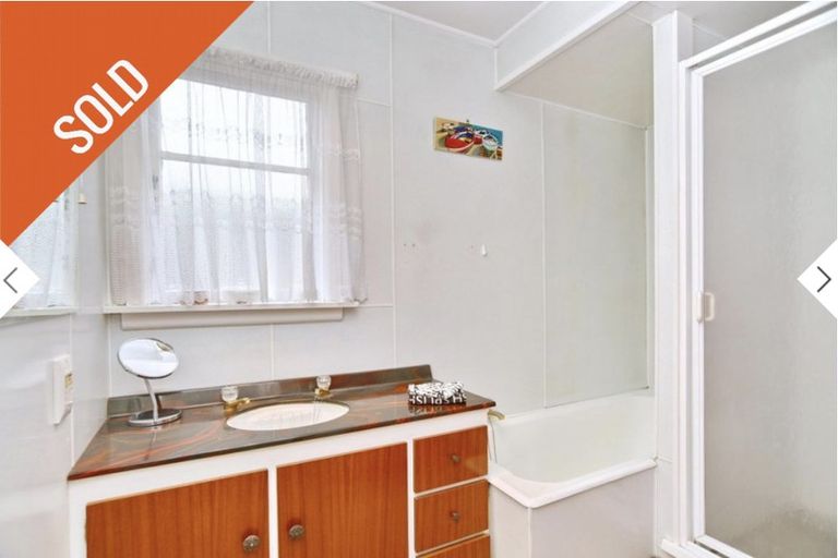 Photo of property in 222 Avonhead Road, Avonhead, Christchurch, 8042