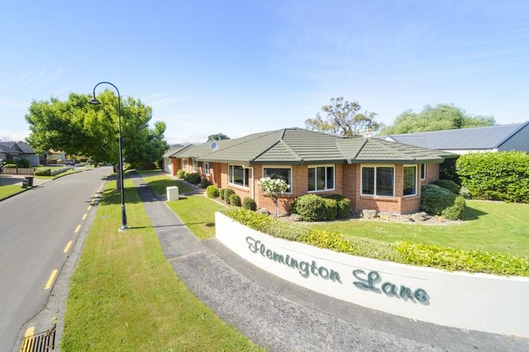 Photo of property in 15 Flemington Lane, Awapuni, Palmerston North, 4412