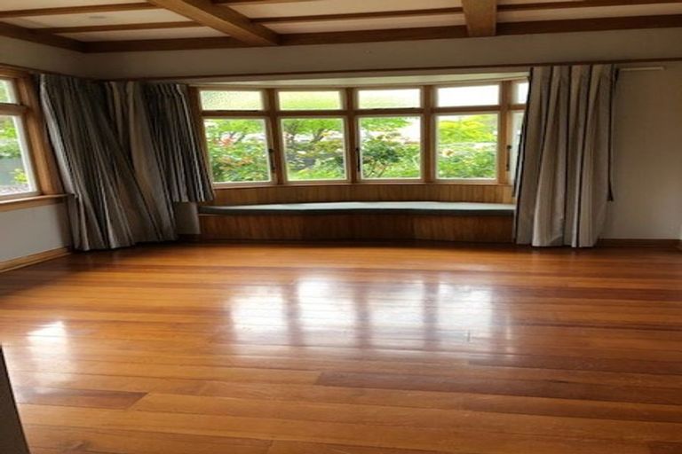 Photo of property in 25 Karina Terrace, Roslyn, Palmerston North, 4414