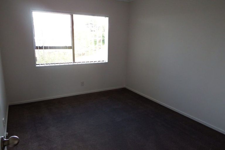 Photo of property in 1/125 Thelma Crescent, Torbay, Auckland, 0630