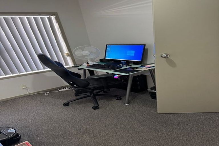 Photo of property in 1/560 Great South Road, Manukau, Auckland, 2025