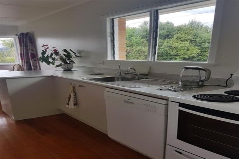 Photo of property in 40 Sherwood Road, Onerahi, Whangarei, 0110