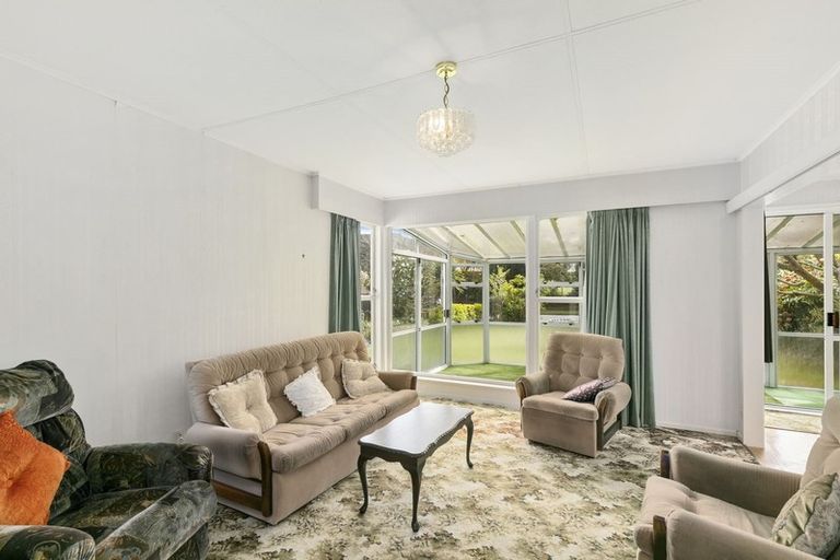 Photo of property in 10 Mimihau Grove, Wainuiomata, Lower Hutt, 5014