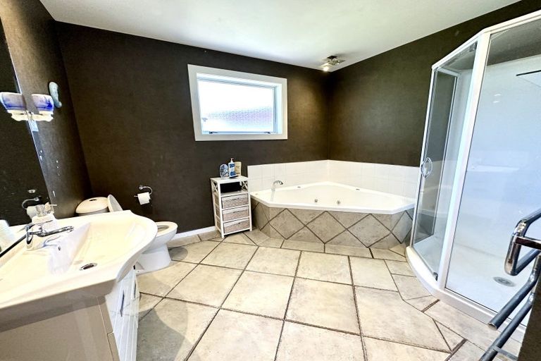 Photo of property in 52 White Street, Newfield, Invercargill, 9812