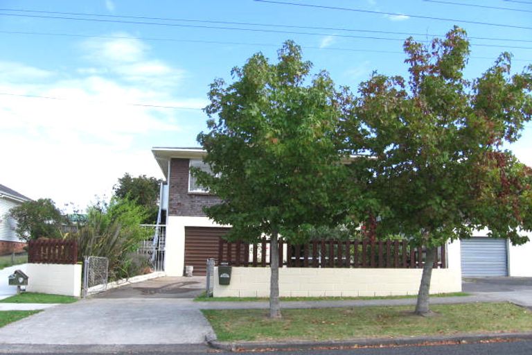 Photo of property in 3/63 Willerton Avenue, New Lynn, Auckland, 0600