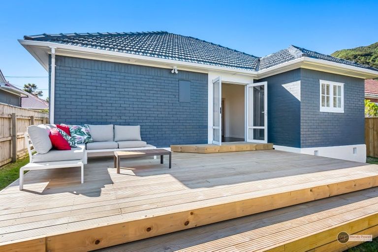 Photo of property in 55 Riverside Drive, Waiwhetu, Lower Hutt, 5010