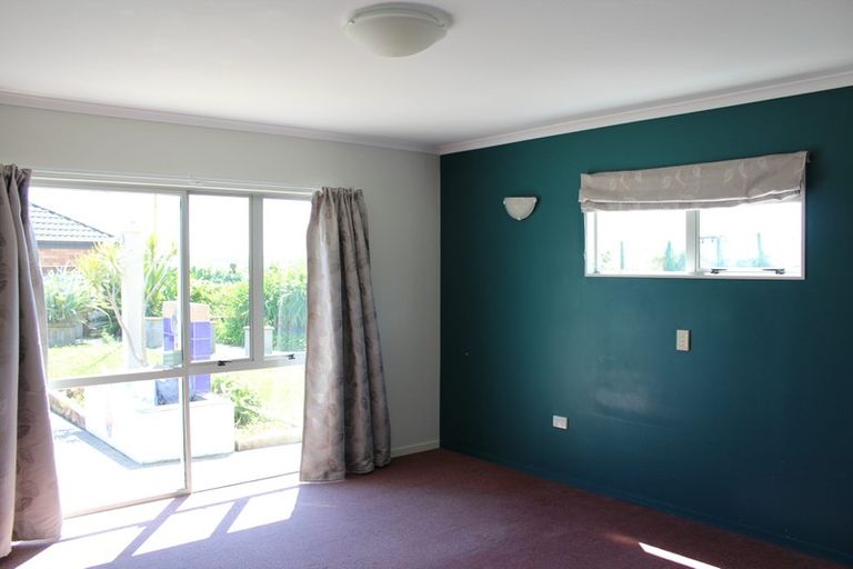 Photo of property in 22 Killeen Place, Flat Bush, Auckland, 2019