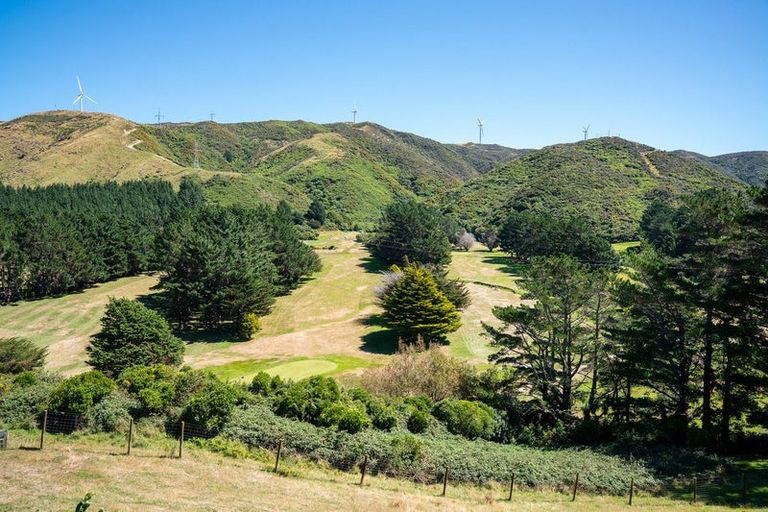 Photo of property in 326 South Makara Road, Makara, Karori, 6972