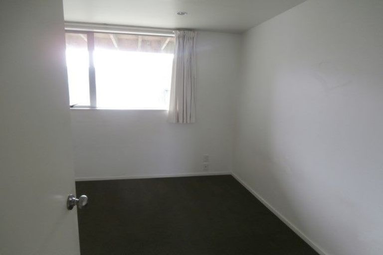 Photo of property in 53 Fairfield Avenue, Addington, Christchurch, 8024