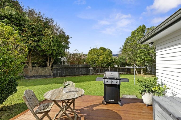 Photo of property in 9 Huia Grove, Elderslea, Upper Hutt, 5018