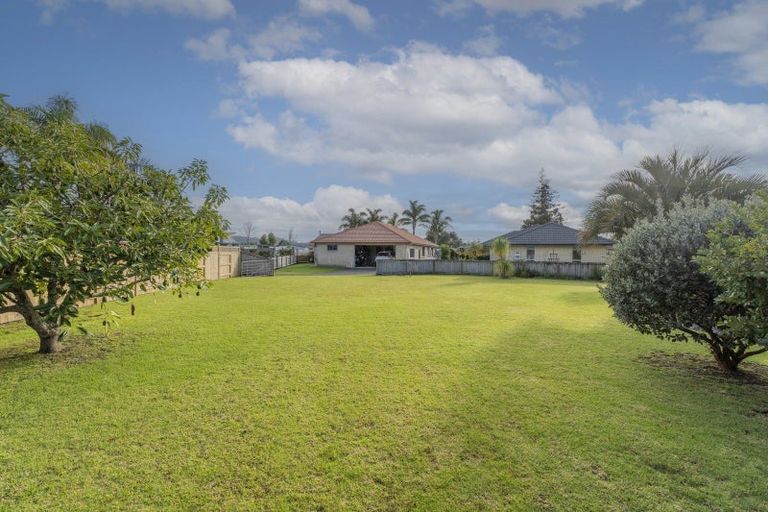 Photo of property in 23 Cobham Lane, Whitianga, 3510