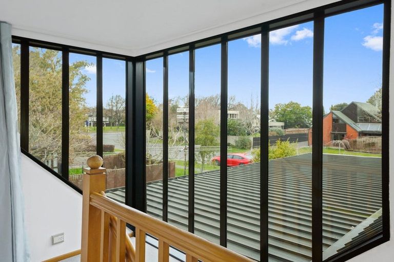 Photo of property in 10 Thurlestone Place, Burnside, Christchurch, 8053