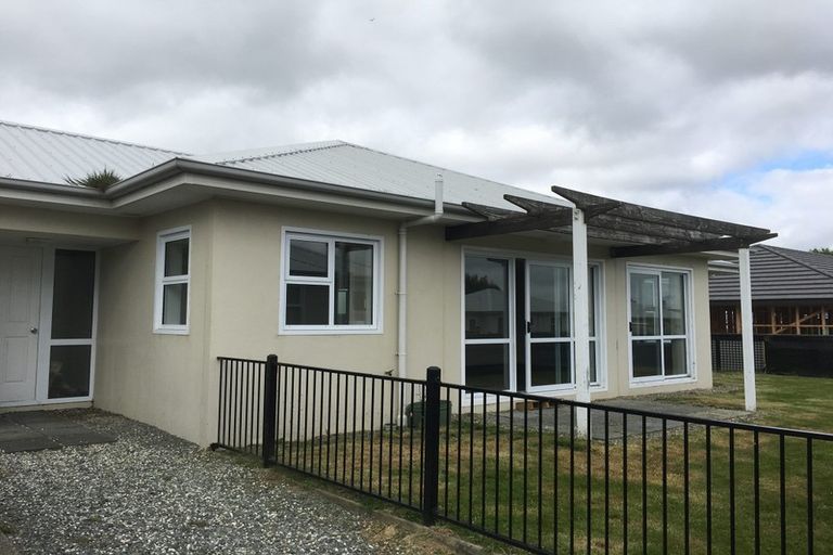 Photo of property in 75 Lothian Crescent, Strathern, Invercargill, 9812