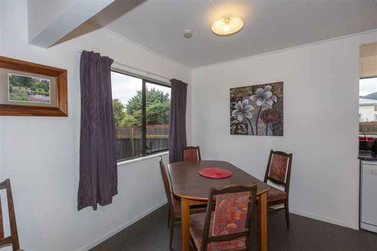 Photo of property in 31 Linwood Drive, Paraparaumu, 5032