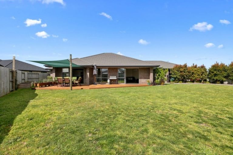 Photo of property in 141 Doncaster Drive, Papamoa Beach, Papamoa, 3118