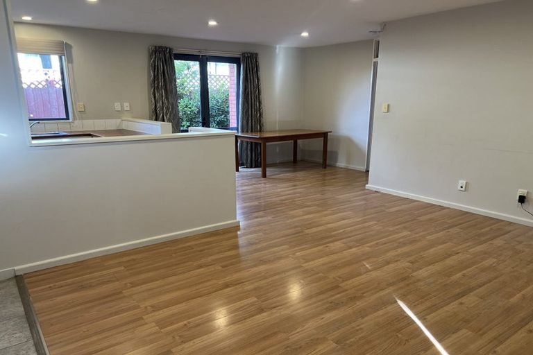 Photo of property in 2 Bellbrook Crescent, Shirley, Christchurch, 8013