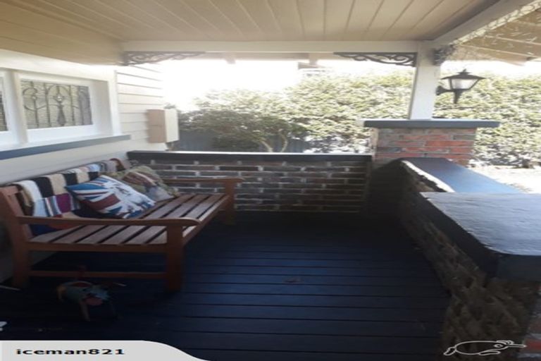 Photo of property in 22 Nikau Street, Takaro, Palmerston North, 4410