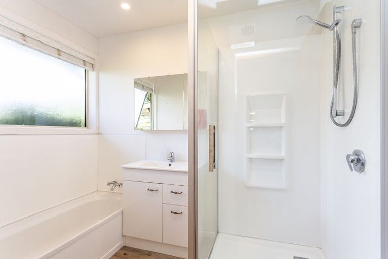 Photo of property in 47 Glenharrow Avenue, Avonhead, Christchurch, 8042