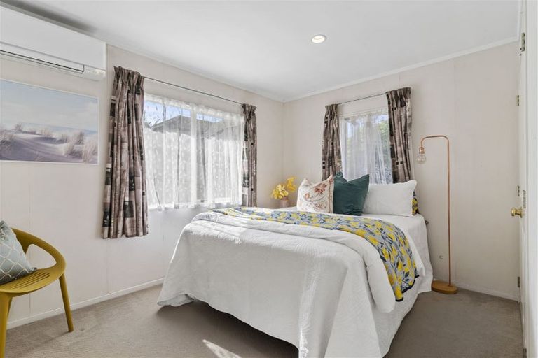 Photo of property in 1/18 Belgate Place, Somerville, Auckland, 2014