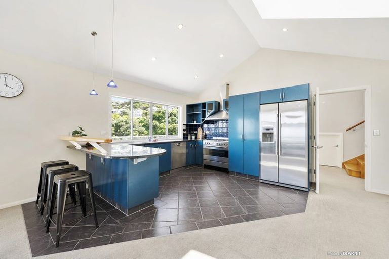 Photo of property in 30 Lerwick Terrace, Melrose, Wellington, 6023