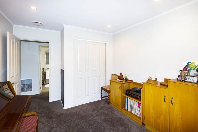 Photo of property in 1/7 Bathurst Street, Silverstream, Upper Hutt, 5019