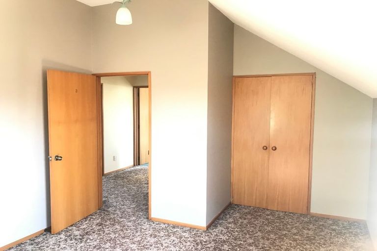 Photo of property in 19 Wadeley Road, Ilam, Christchurch, 8041