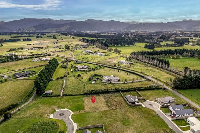 Photo of property in 6 Nichols Lane, Greytown, 5712