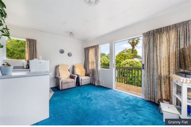 Photo of property in 3a Ambler Avenue, Glen Eden, Auckland, 0602