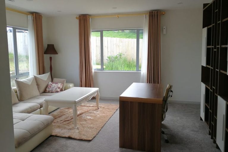 Photo of property in 18 Carpenter Lane, Silverdale, 0932