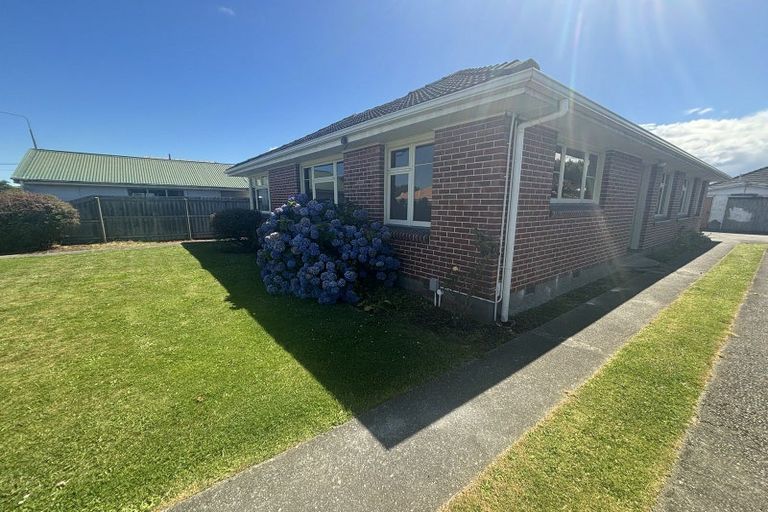 Photo of property in 439 Innes Road, Mairehau, Christchurch, 8052