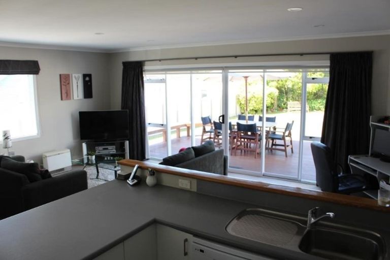 Photo of property in 177 Mangorei Road, Merrilands, New Plymouth, 4312