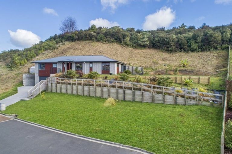 Photo of property in 8 Southill Way, Pyes Pa, Tauranga, 3112