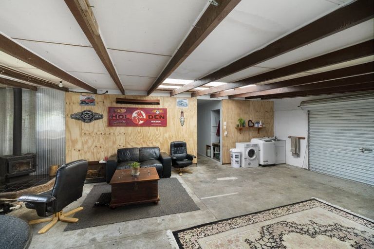 Photo of property in 2745 Opunake Road, Te Kiri, Opunake, 4682