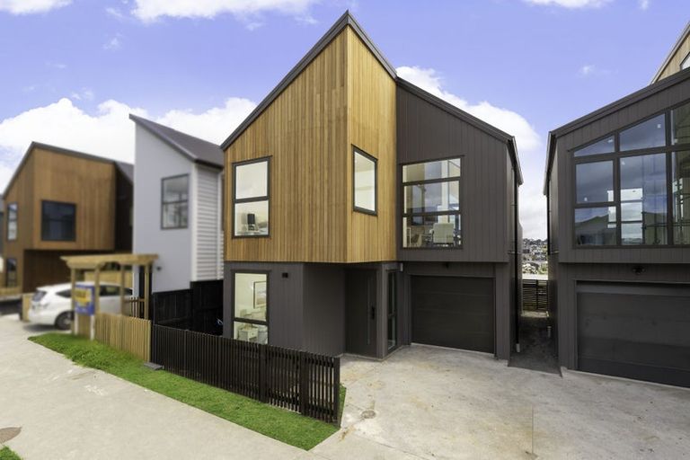 Photo of property in 14 Kiokio Street, Long Bay, Auckland, 0630