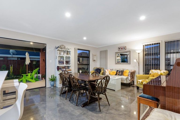 Photo of property in 62 Farrier Street, Papamoa, 3118