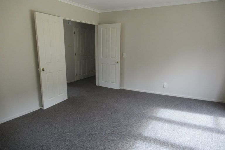 Photo of property in 41 Mary Huse Grove, Manor Park, Lower Hutt, 5019
