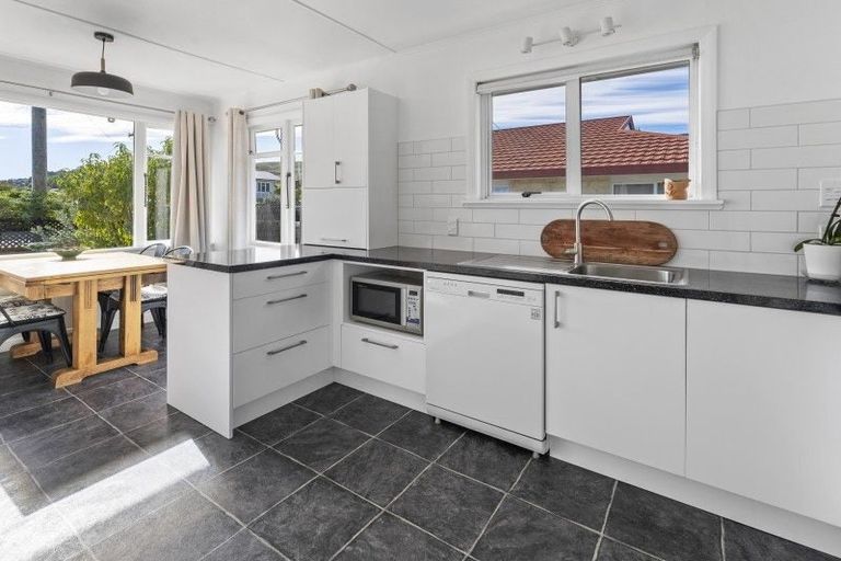 Photo of property in 1/44 Polstead Road, Stoke, Nelson, 7011