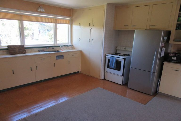 Photo of property in 14 Oxford Street, Waimate, 7924