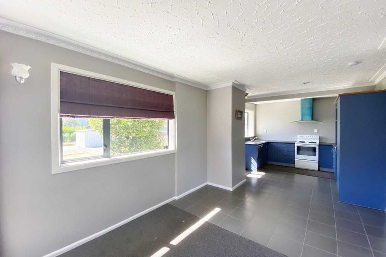 Photo of property in 20 Greenhurst Street, Sockburn, Christchurch, 8042