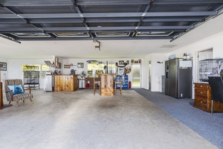 Photo of property in 1801 East Coast Road, Whakatiwai, Pokeno, 2473