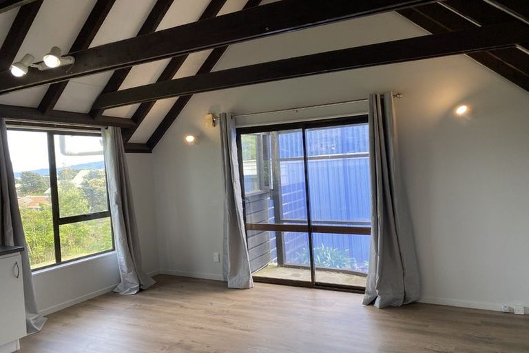 Photo of property in 10 Frances Street, Waikanae Beach, Waikanae, 5036