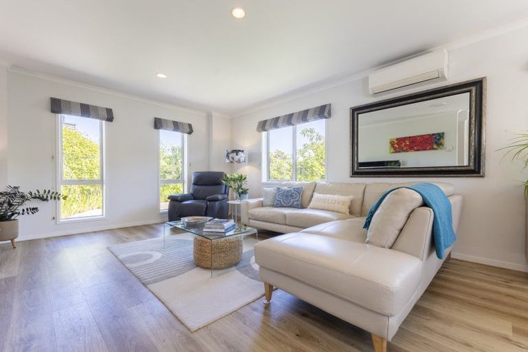 Photo of property in 58 Hillcrest Road North, Raumati Beach, Paraparaumu, 5032