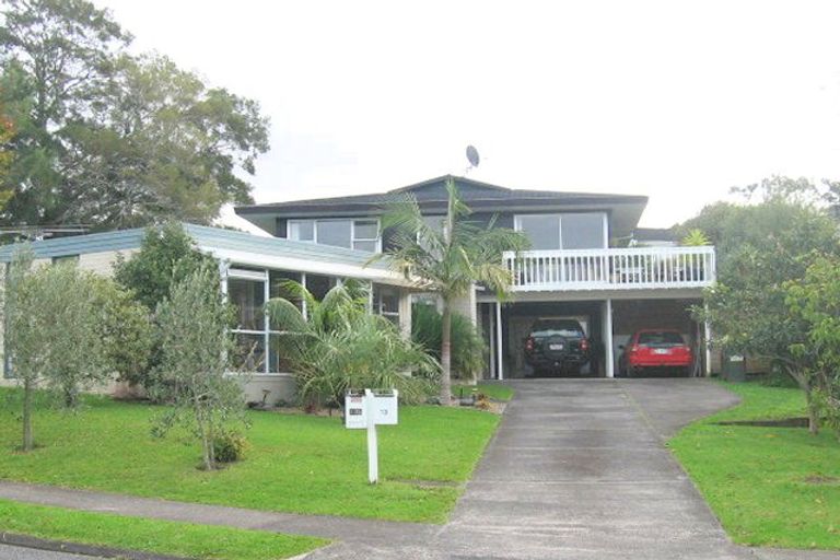 Photo of property in 13 Blue Gum Rise, Sunnyhills, Auckland, 2010