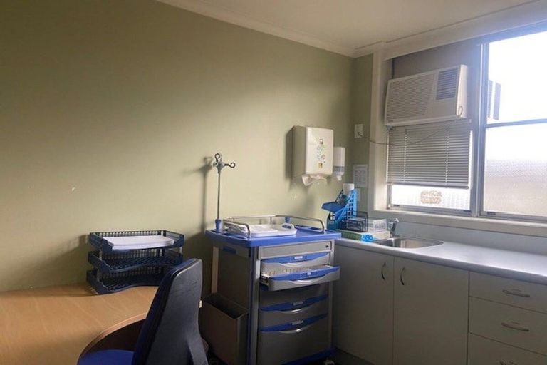 Photo of property in 31 Beerescourt Road, Beerescourt, Hamilton, 3200