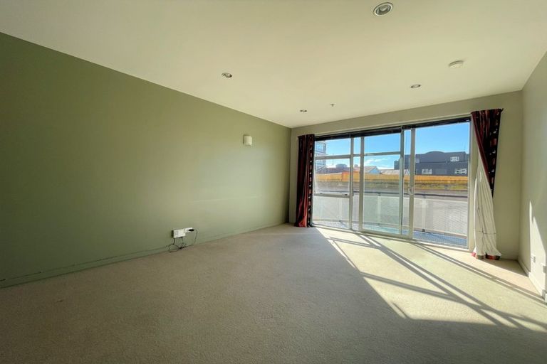Photo of property in City Lodge, 402/115 Vivian Street, Te Aro, Wellington, 6011