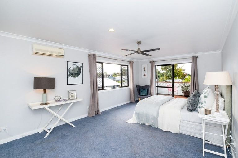 Photo of property in 3 Memorial Park Avenue, Haumoana, 4102